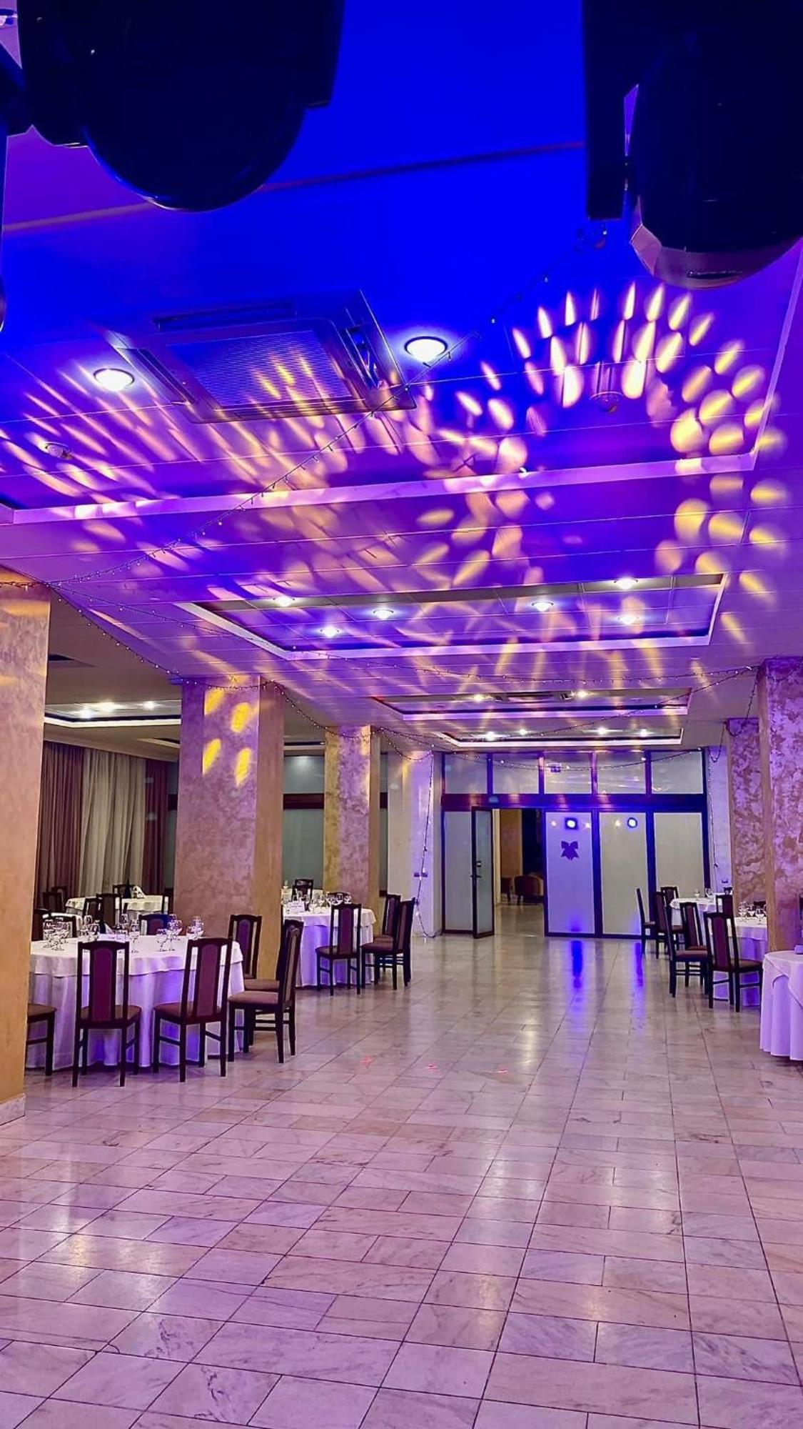 Hotel Diana Bistrita  Ngoại thất bức ảnh